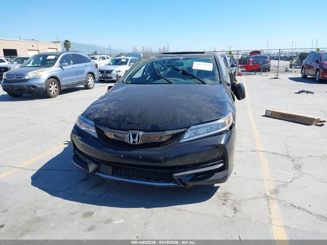 1HGCT2B03GA007883 Honda Accord Touring