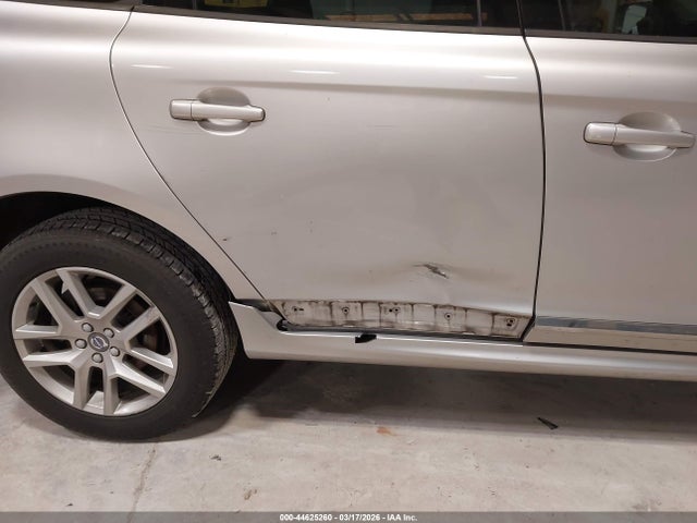 YV440MDJ2H2090860 Volvo Xc60 T5