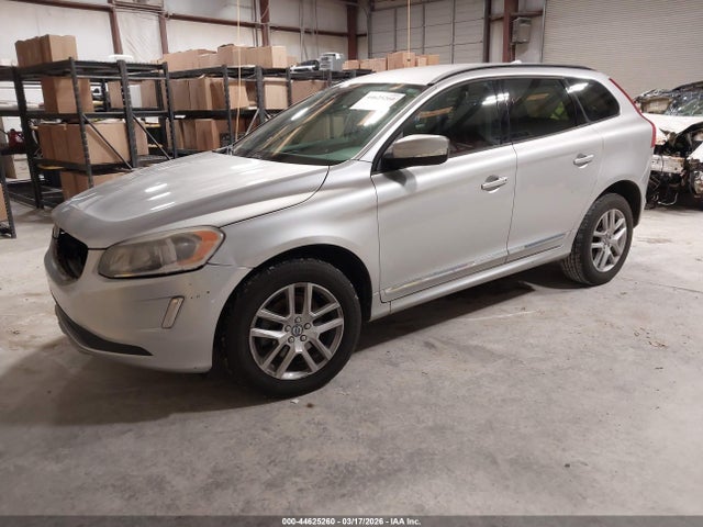 2017 VOLVO XC60 YV440MDJ2H2090860 Photo 1