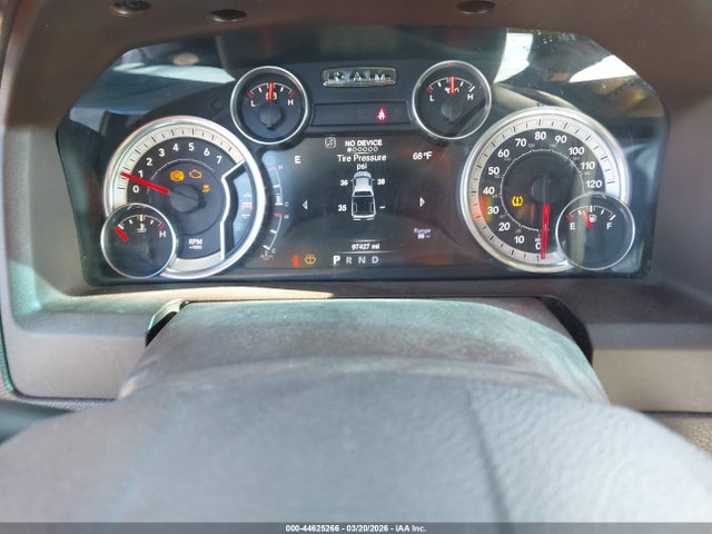 44625266 :رقم المزاد ، 1C6RR6LTXGS210049 vin ، 2016 Ram 1500 Lone Star مزاد بيع