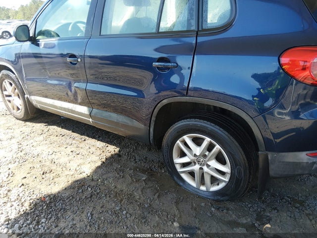 Продажа на аукционе авто 2011 Volkswagen Tiguan S, vin: WVGBV7AX2BW515463, номер лота: 44625298