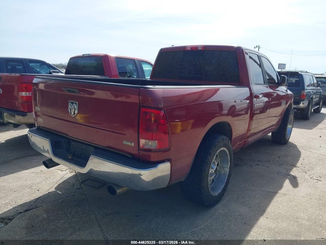 2013 RAM 1500 1C6RR6GP6DS659169 Photo 3