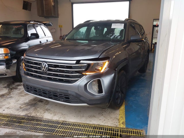 Продажа на аукционе авто 2024 Volkswagen Atlas 2.0t Se W/technology, vin: 1V2WR2CA6RC524831, номер лота: 44625341