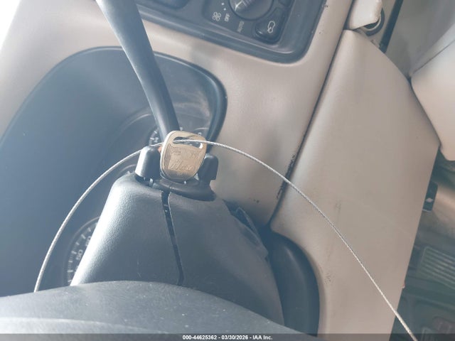 44625362 :رقم المزاد ، 1GKEC13Z22J283340 vin ، 2002 Gmc Yukon Slt مزاد بيع