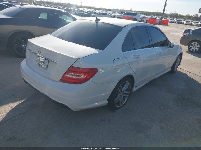 Aukcja sprzedaży 2012 Mercedes-benz C 250 Sport, vin: WDDGF4HB1CA649630, numer aukcji: 44625370