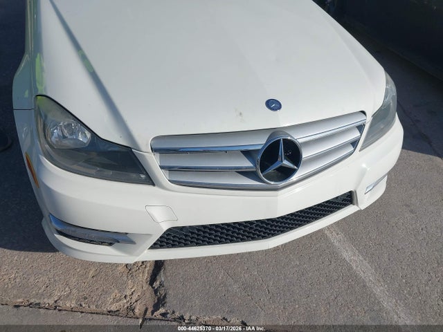 Aukcja sprzedaży 2012 Mercedes-benz C 250 Sport, vin: WDDGF4HB1CA649630, numer aukcji: 44625370