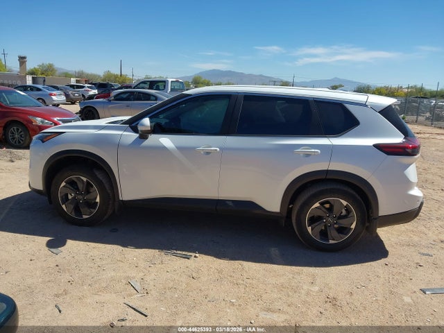 5N1BT3BA5TC713319 Nissan ROGUE SV