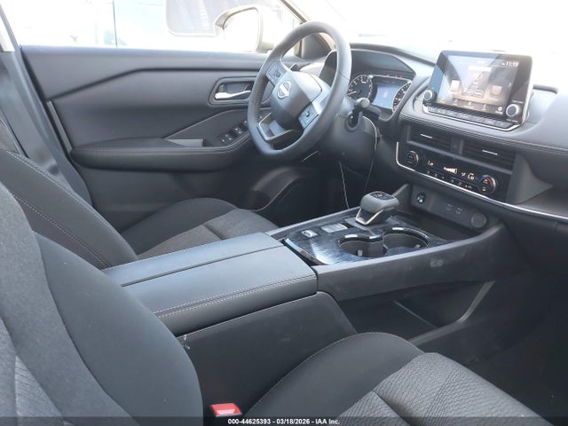 5N1BT3BA5TC713319 Nissan ROGUE SV