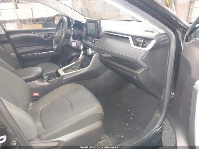 Toyota RAV4 LE 2022 2T3G1RFV1NW283496 Image 5