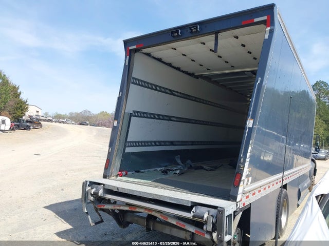 44625410 :رقم المزاد ، 1FVAHFFT0PHNW2305 vin ، 2023 Freightliner M2 112 مزاد بيع