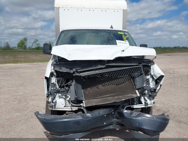 Chevrolet Express Cutaway Work Van 2023 1GB0GRFP7P1106040 Image 11