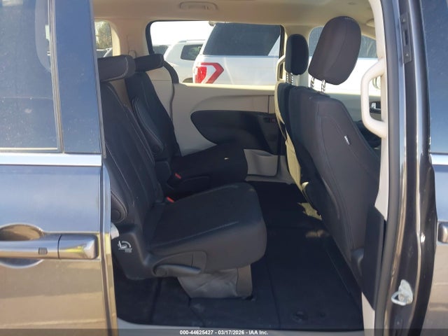 2023 Chrysler Voyager Lx მანქანა იყიდება აუქციონზე, vin: 2C4RC1CG8PR531850, აუქციონის ნომერი: 44625427