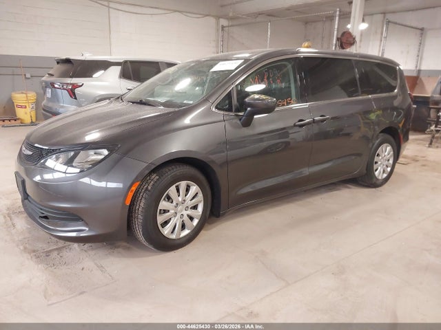 2020 CHRYSLER VOYAGER 2C4RC1AG0LR250249 Photo 1