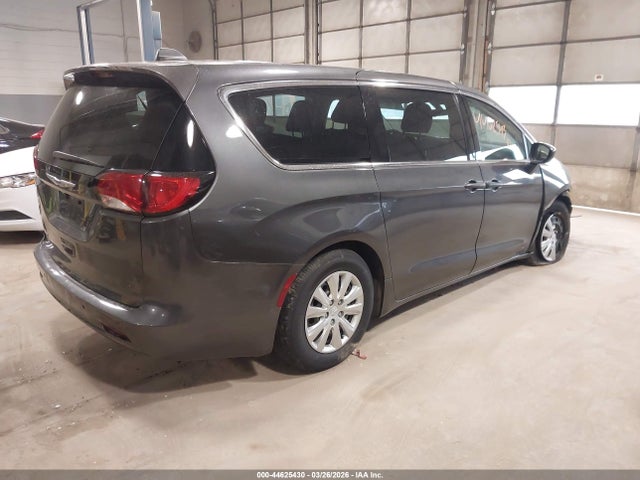 2020 CHRYSLER VOYAGER 2C4RC1AG0LR250249 Photo 3