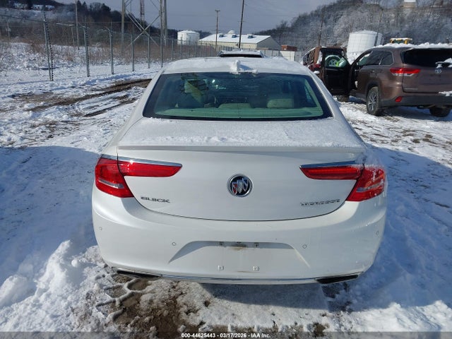44625443 :رقم المزاد ، 1G4ZR5SS3HU136163 vin ، 2017 Buick Lacrosse Premium مزاد بيع
