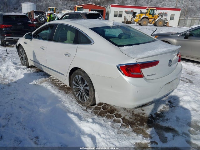 44625443 :رقم المزاد ، 1G4ZR5SS3HU136163 vin ، 2017 Buick Lacrosse Premium مزاد بيع