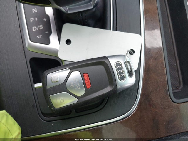 44625550 :رقم المزاد ، WA1E2AFY1L2049455 vin ، 2020 Audi Q5 Premium Plus 55 Tfsi E Quattro S Tronic مزاد بيع