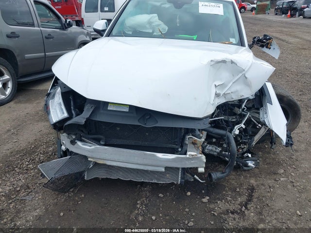 44625550 :رقم المزاد ، WA1E2AFY1L2049455 vin ، 2020 Audi Q5 Premium Plus 55 Tfsi E Quattro S Tronic مزاد بيع