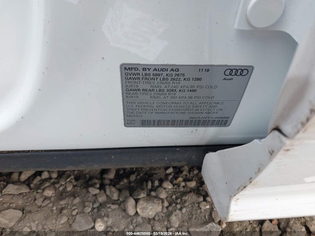 44625550 :رقم المزاد ، WA1E2AFY1L2049455 vin ، 2020 Audi Q5 Premium Plus 55 Tfsi E Quattro S Tronic مزاد بيع