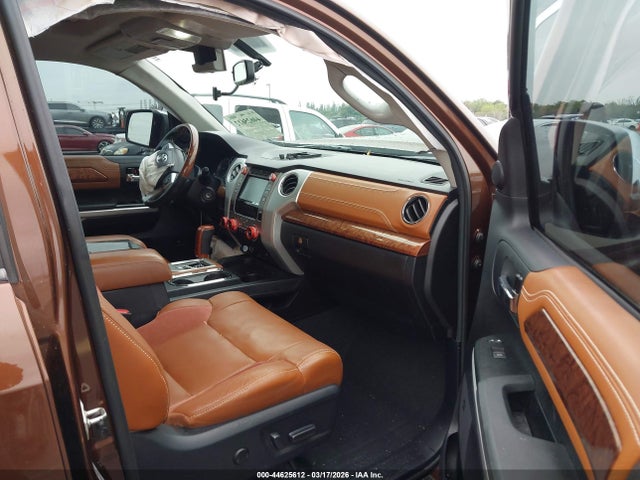 2014 TOYOTA TUNDRA 5TFAW5F17EX413743 Photo 4