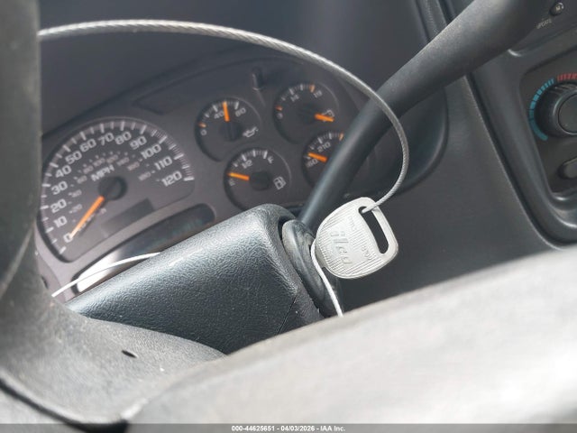 2003 CHEVROLET SUBURBAN 1500 1GNEC16ZX3R257554 Photo 10