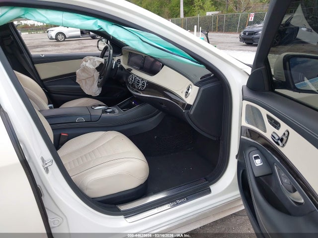 2015 MERCEDES-BENZ S 550 WDDUG8CB8FA109968 Photo 4