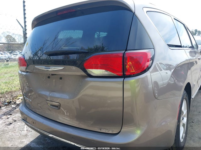 2018 CHRYSLER PACIFICA 2C4RC1BG2JR154845 Photo 5