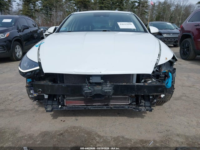 KMHL24JJ0NA036967 Hyundai Sonata Hybrid Blue