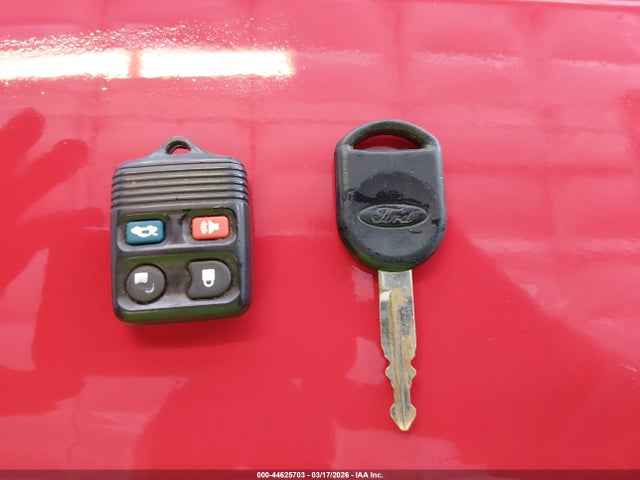 44625703 :رقم المزاد ، 1FAHP35N48W226366 vin ، 2008 Ford Focus Se/ses مزاد بيع