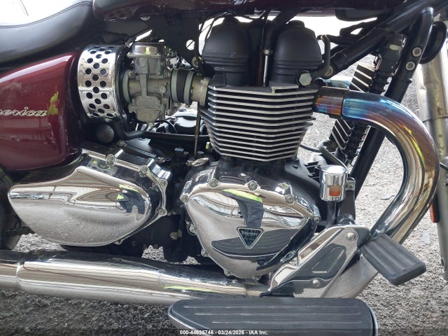 Triumph Motorcycle America 2014 SMT905RNXET628075 Image 8