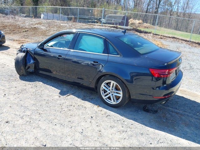 2017 AUDI A4 WAUANAF49HN023780 Photo 2