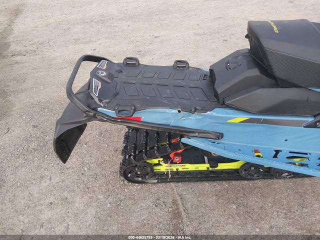 Ski-Doo Renegade Enduro 850 2022 02BPCURND0NV00047 Image 8