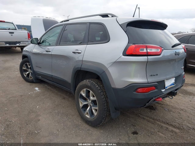 2017 Jeep Cherokee Trailhawk მანქანა იყიდება აუქციონზე, vin: 1C4PJMBS3HW558029, აუქციონის ნომერი: 44625811