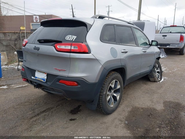 2017 Jeep Cherokee Trailhawk მანქანა იყიდება აუქციონზე, vin: 1C4PJMBS3HW558029, აუქციონის ნომერი: 44625811