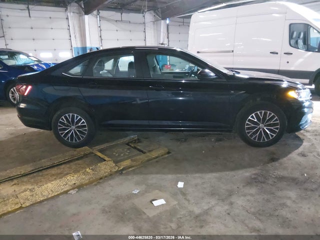 2019 Volkswagen Jetta 1.4t Sel მანქანა იყიდება აუქციონზე, vin: 3VWE57BU1KM189867, აუქციონის ნომერი: 44625820