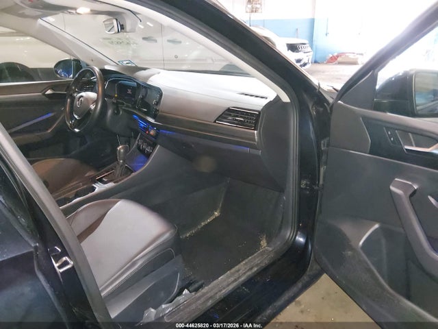 2019 Volkswagen Jetta 1.4t Sel მანქანა იყიდება აუქციონზე, vin: 3VWE57BU1KM189867, აუქციონის ნომერი: 44625820