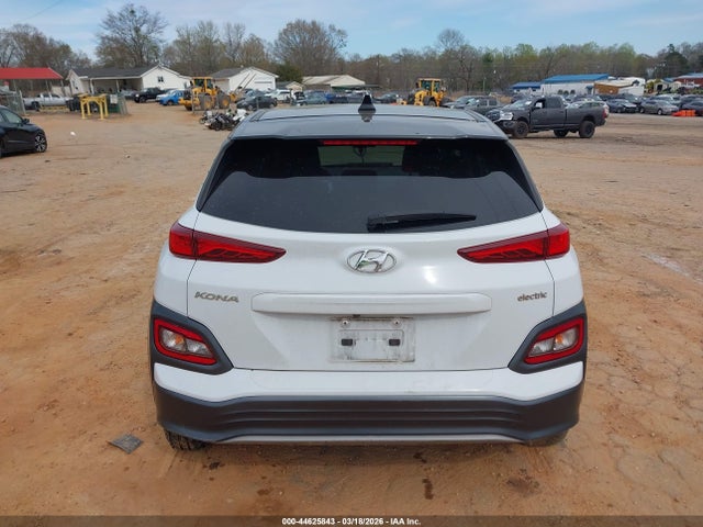 KM8K23AG1MU098904 Hyundai Kona Electric Sel