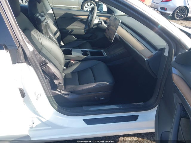 Aukcja sprzedaży 2022 Tesla Model 3 Long Range Dual Motor All-wheel Drive, vin: 5YJ3E1EB1NF103631, numer aukcji: 44625844