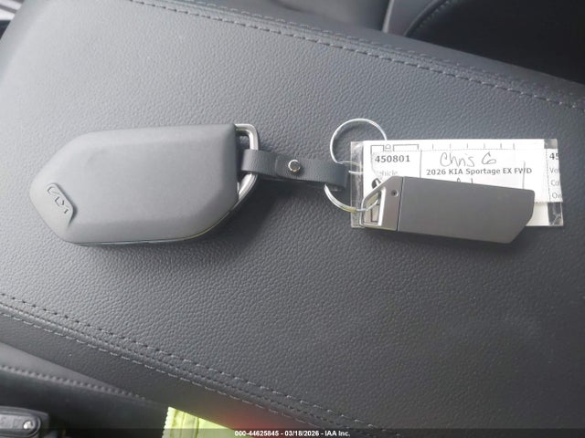 2026 Kia Sportage Ex მანქანა იყიდება აუქციონზე, vin: 5XYK33DF2TG380019, აუქციონის ნომერი: 44625845