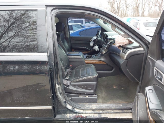 2015 Gmc Yukon Xl 1500 Denali მანქანა იყიდება აუქციონზე, vin: 1GKS2JKJ3FR168352, აუქციონის ნომერი: 44625876
