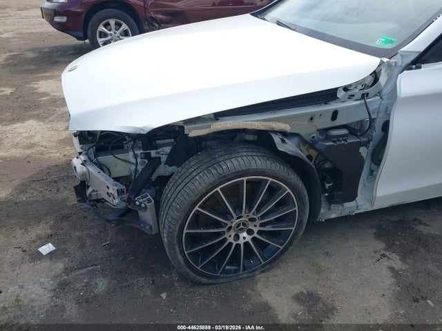 Продаж на аукціоні авто 2018 Mercedes-benz C 300, vin: WDDWJ4JBXJF745132, номер лоту: 44625899