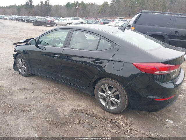 Hyundai ELANTRA SE 2017 5NPD84LF2HH156802 Image 3