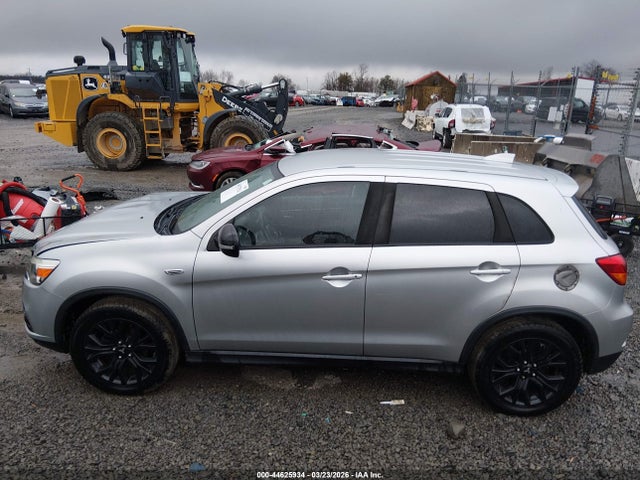 Продаж на аукціоні авто 2018 Mitsubishi Outlander Sport 2.0 Le, vin: JA4AR3AU7JZ029015, номер лоту: 44625934
