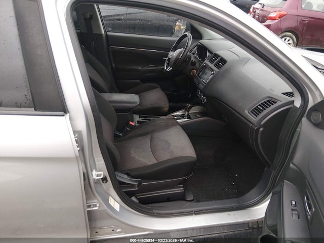 Продаж на аукціоні авто 2018 Mitsubishi Outlander Sport 2.0 Le, vin: JA4AR3AU7JZ029015, номер лоту: 44625934