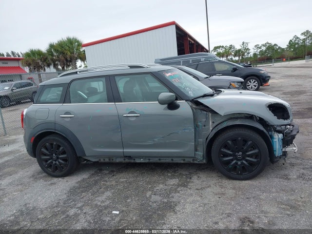 2020 Mini Countryman Cooper S მანქანა იყიდება აუქციონზე, vin: WMZYX1C06L3L10589, აუქციონის ნომერი: 44625985