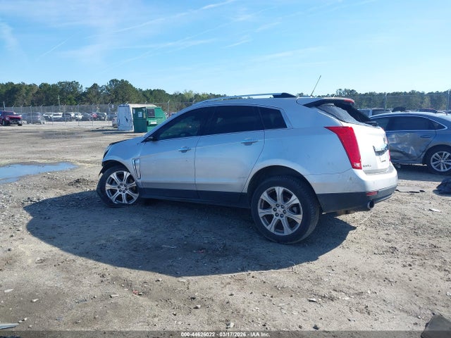 2015 Cadillac Srx Performance Collection მანქანა იყიდება აუქციონზე, vin: 3GYFNFE34FS583962, აუქციონის ნომერი: 44626022