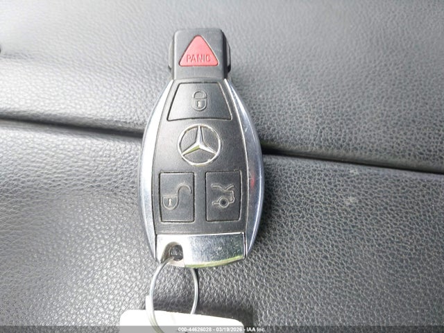 44626028 :رقم المزاد ، WDDHF8HB6AA103768 vin ، 2010 Mercedes-benz E 350 4matic مزاد بيع
