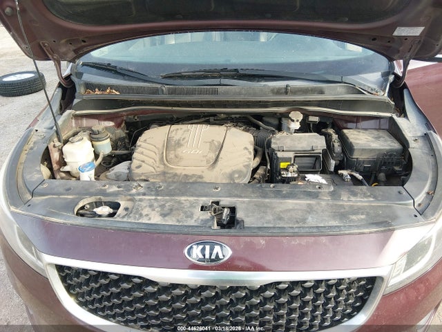 KNDMB5C15H6267804 KIA SEDONA LX