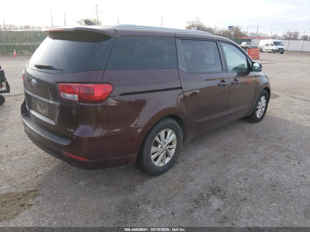 KNDMB5C15H6267804 KIA SEDONA LX