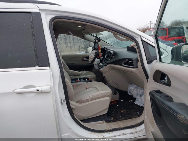 2021 Chrysler Voyager Lxi მანქანა იყიდება აუქციონზე, vin: 2C4RC1DG6MR512224, აუქციონის ნომერი: 44626076